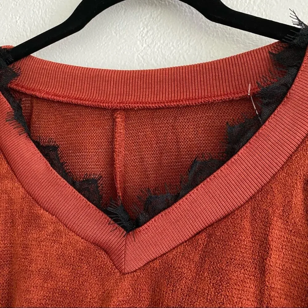 Brick Red V-Neck Lace Detail Pullover Sweater Size Medium